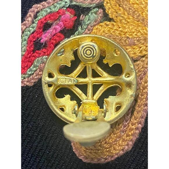 Anne Klein Vintage Decorative Clip Earrings - Picture 4 of 9